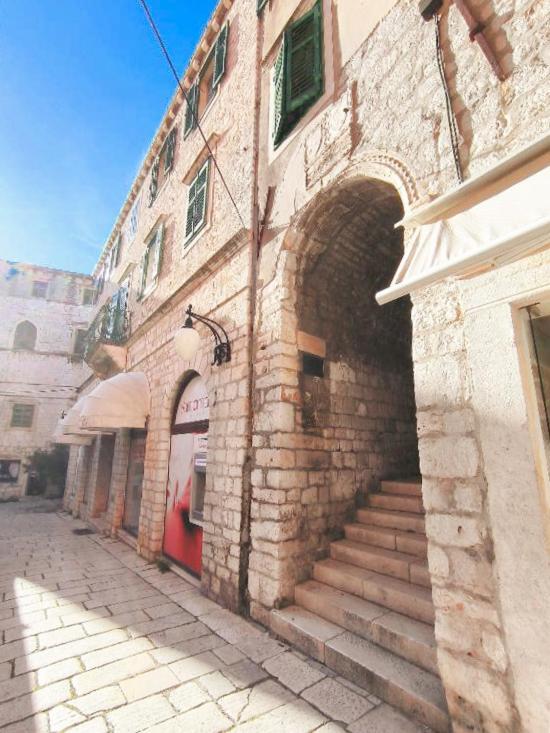 Centrum Luxury Rooms Šibenik Exterior foto